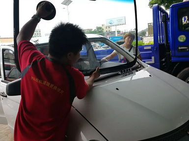 汽车玻璃拆卸工具