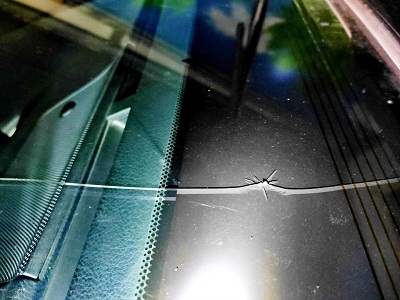 汽车玻璃修复过程讲解